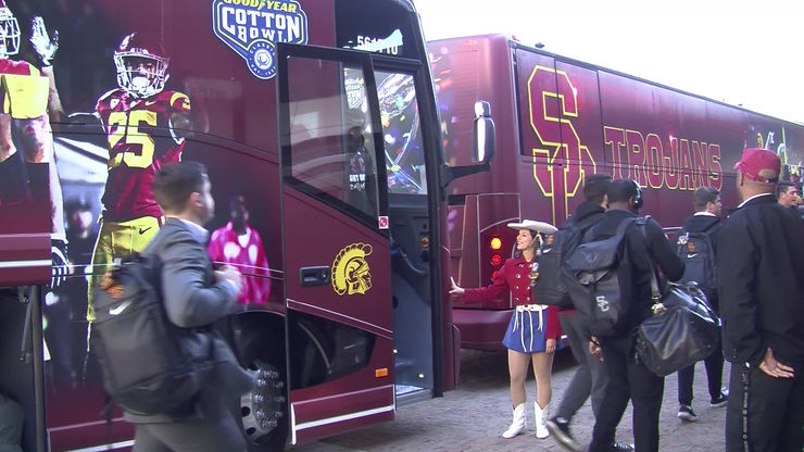 Cotton Bowl Team Arrivals